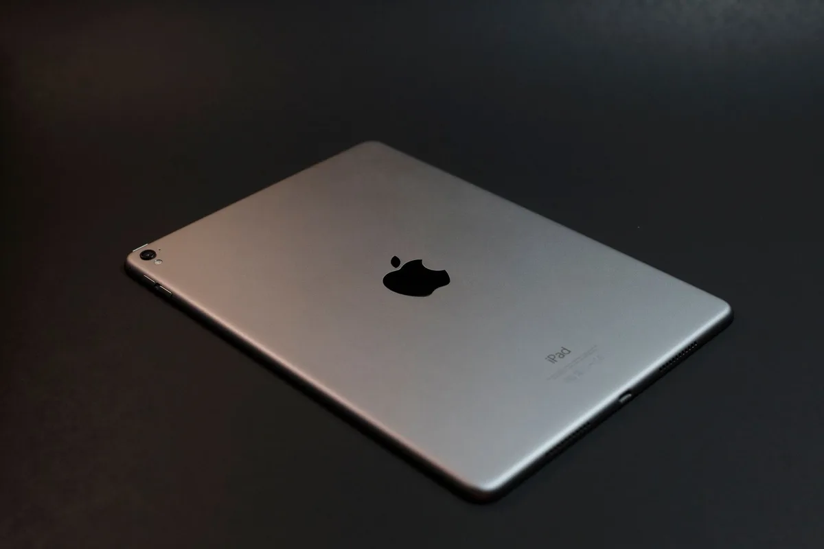 iPad Pil Değişimi: Belirtiler, Süreç ve Fiyatlar